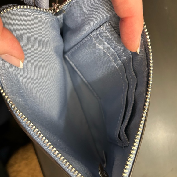 NWOT Coach Light Blue Corner Wristlet - Picture 4 of 4